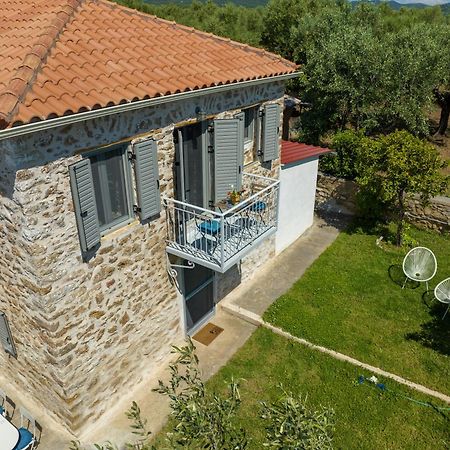 Messinian Stone House Villa Екстериор снимка